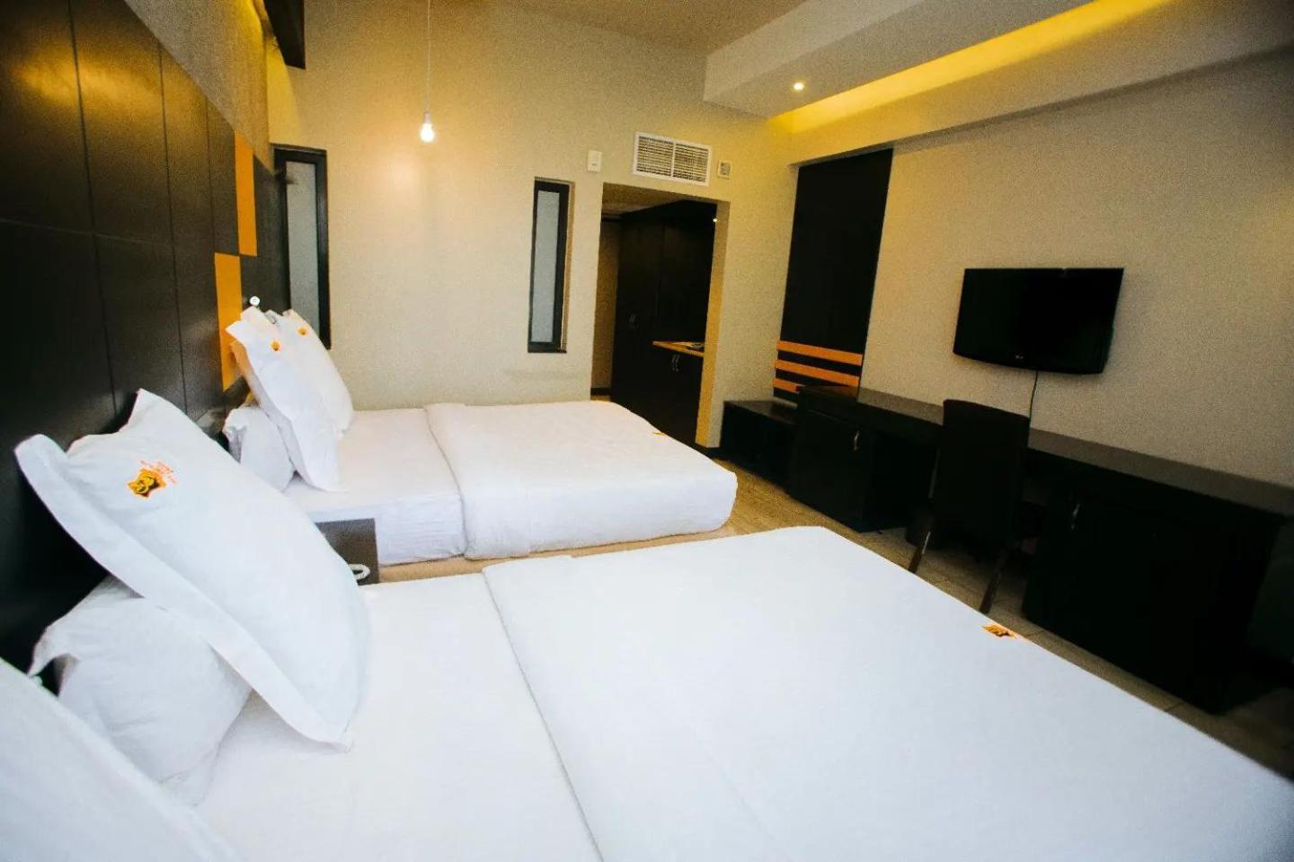 Gold Crest Hotel Mwanza Exterior foto